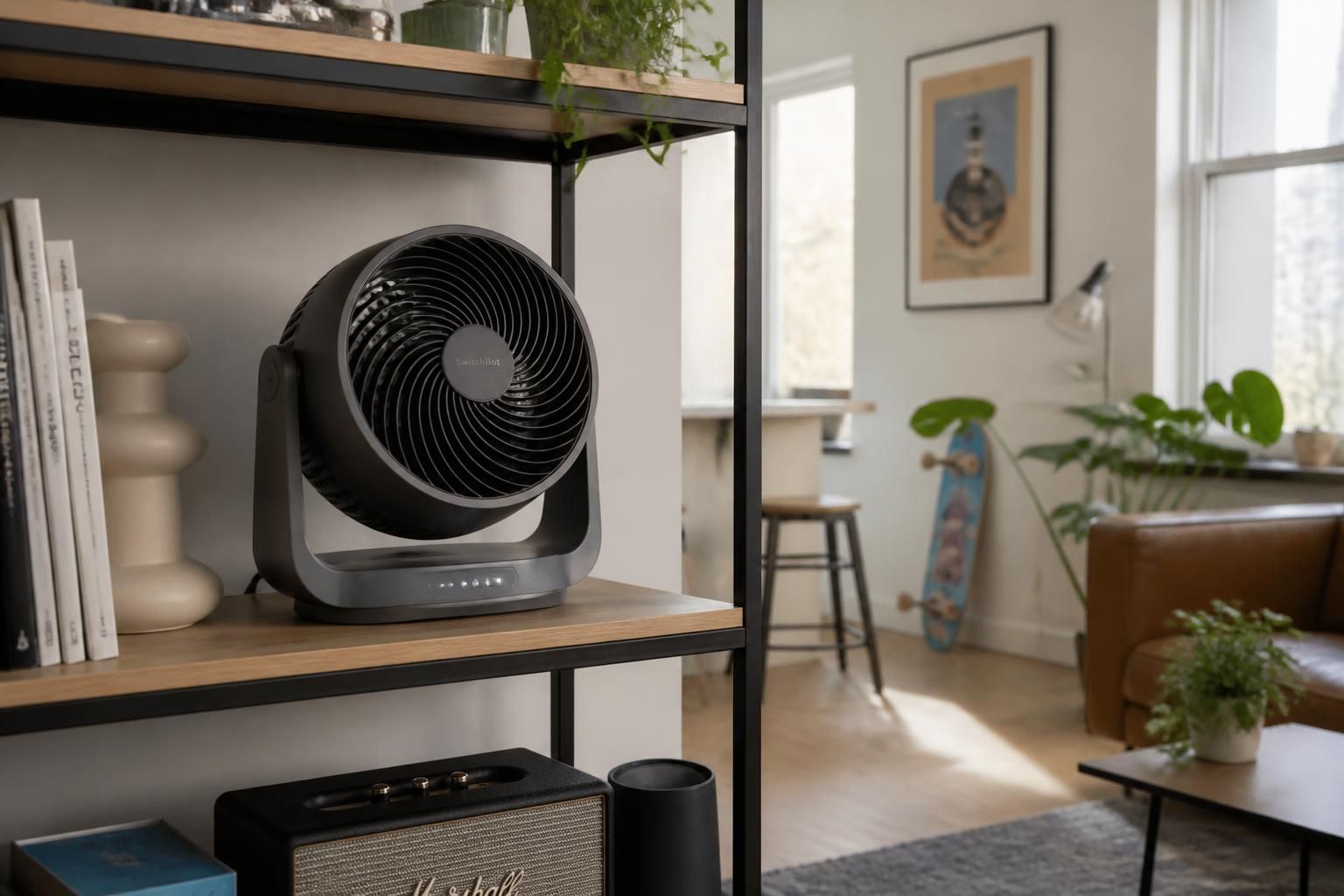 découvrez le switchbot battery circulator fan 2 pro, le ventilateur sans prise électrique idéal pour une ventilation pratique et nomade. profitez d'une fraîcheur optimale partout, grâce à sa batterie intégrée.