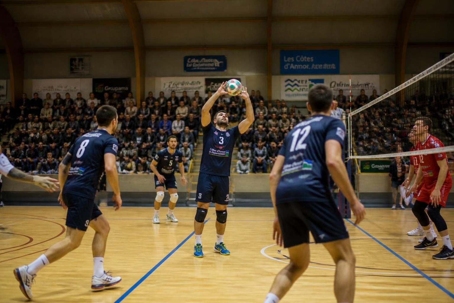découvrez le retour en action de bastien winkelmuller avec cesson saint-brieuc volley, prêt à dynamiser les prochains matchs de volley-ball.